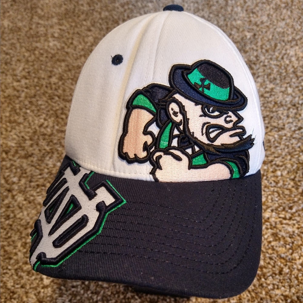 Zephyr Notre Dame Fighting Irish Baseball Hat Fitted Adult Size Small Stretch